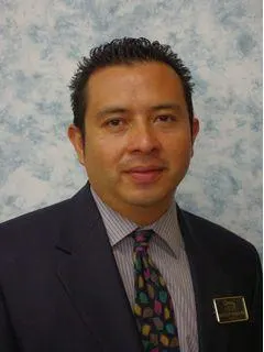Ronald Morales, real estate agent in Los Angeles