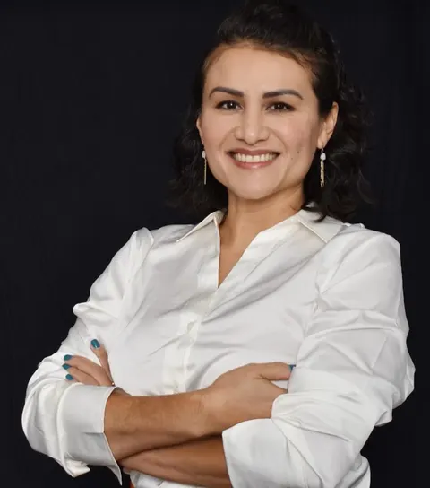 Carla Nunez, real estate agent in Pico Rivera