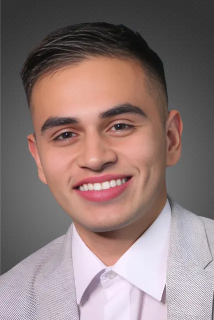 Giovanny Pelayo, real estate agent in South Gate