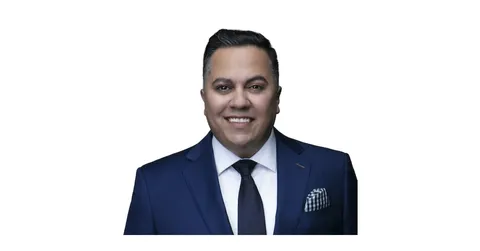Jose Perez, real estate agent in Los Angeles
