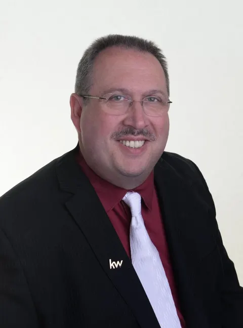 Tony Regazzi, real estate agent in La Habra