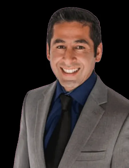 Jose Velazquez, real estate agent in Bakersfield