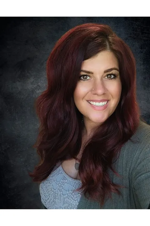 Holly Cash, real estate agent in Yucaipa