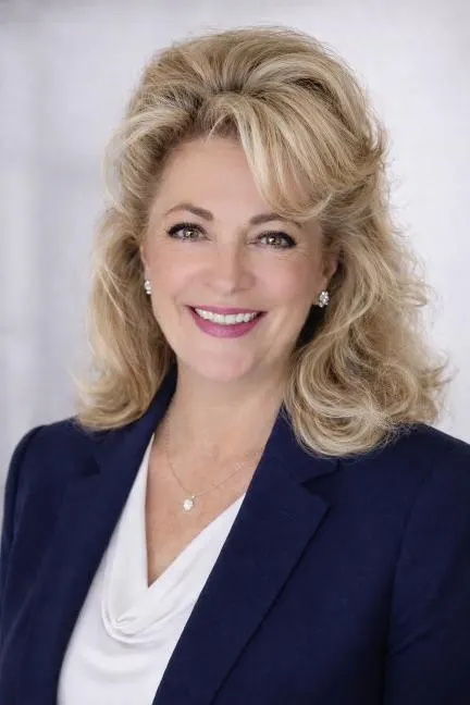 Jackie D' Andrea, real estate agent in Orange