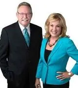 Shariee Dunn, real estate agent in Anaheim Hills