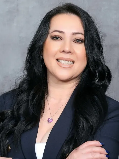 Maria Garcia, real estate agent in Lake Elsinore