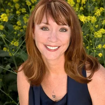 Cassondra Alongi, real estate agent in Banning