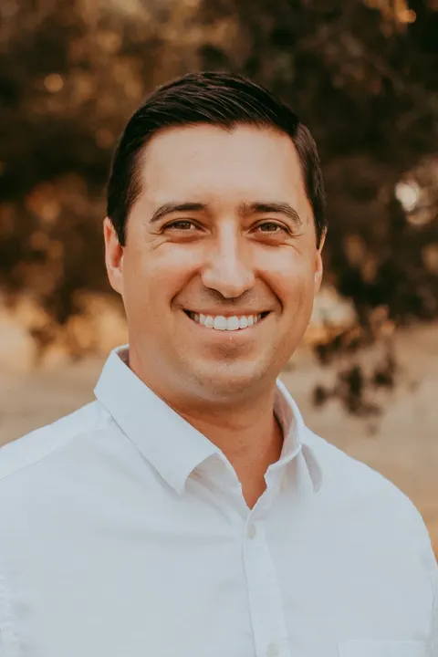 Daniel Calderon, real estate agent in Beaumont