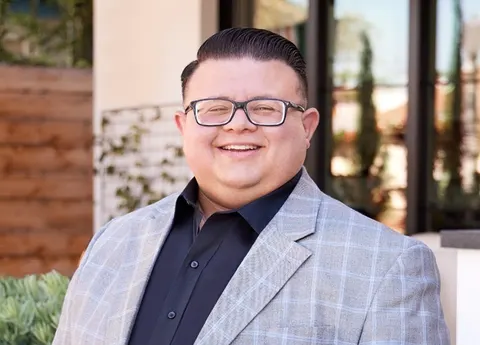 Ricardo Felix, real estate agent in Jurupa Valley