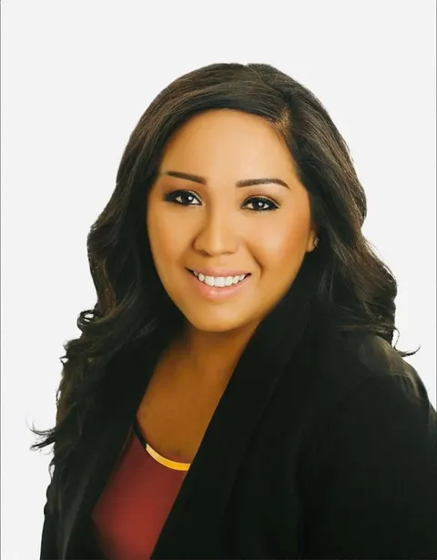 Linda Guevara, real estate agent in Big Bear City