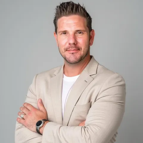 Kevin Krogstad, real estate agent in Apple Valley