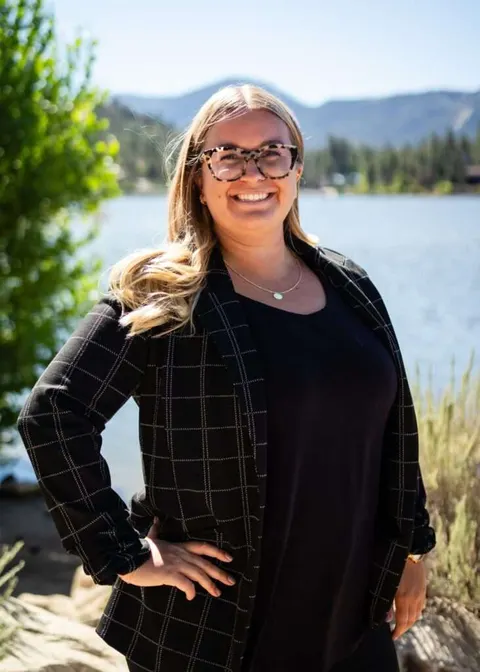Kaleigh Morris, real estate agent in Big Bear City