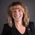 Heather Ozur, real estate agent in La Quinta