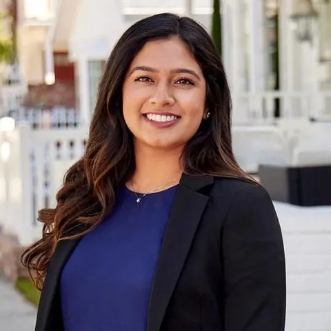 Pradinya Shastri, real estate agent in Fontana
