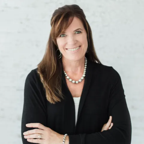 Tiffany Thomas, real estate agent in Redlands