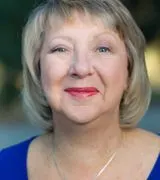 Pamela Mccain, real estate agent in Pine Mountain Club