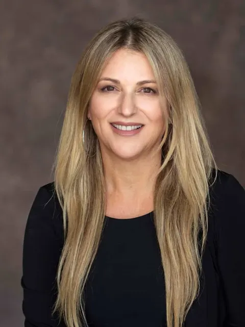 Orna Ered, real estate agent in West Hills