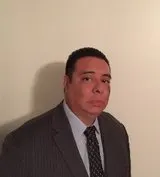 Oscar Rodas, real estate agent in Lancaster