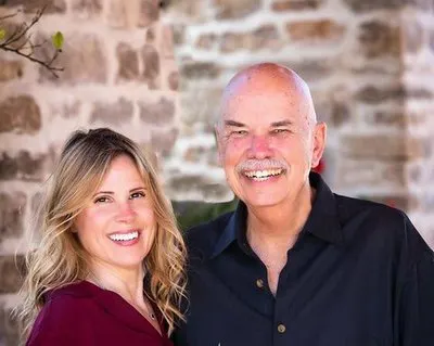 Larry Smart, real estate agent in Simi Valley