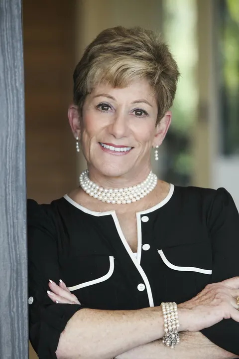 Patricia Phillips, real estate agent in Burbank