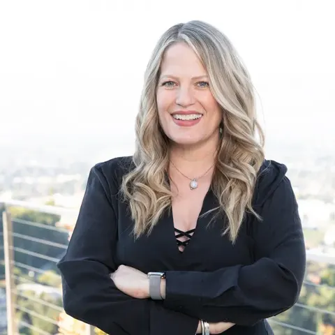 Emily Rose, real estate agent in Woodland Hills