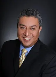 Ricardo Lazaro, real estate agent in Porter Ranch