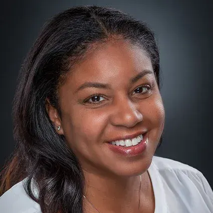Shavonda Hill, real estate agent in Chatsworth