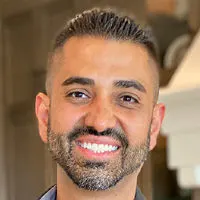 Ivan Lomeli, real estate agent in Lancaster
