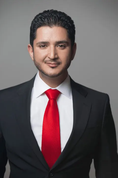 Kamyar Rezaie, real estate agent in Los Angeles