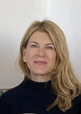 Donna Pattenaude, real estate agent in Santa Ana