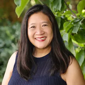Jennifer Wong, real estate agent in West Hills