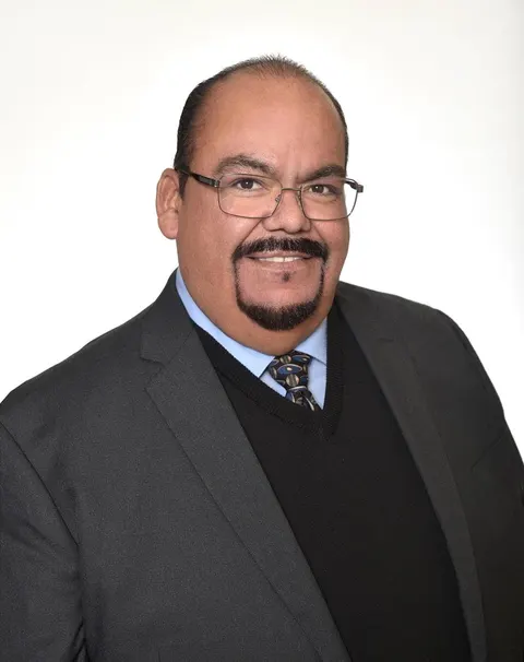 Jose Rodriguez, real estate agent in Palmdale