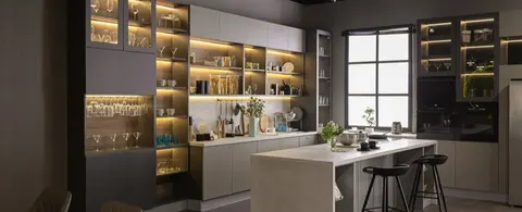 Stephanie Payab, real estate agent in Tarzana