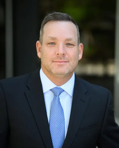 Adam Mahler, real estate agent in Burbank