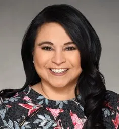 Sonia Avila, real estate agent in Newhall