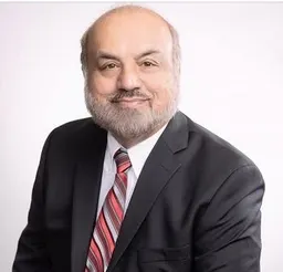 Balbir Arora, real estate agent in Chatsworth