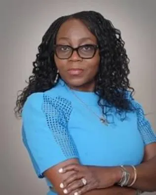 Elsie Kalule, real estate agent in Porter Ranch