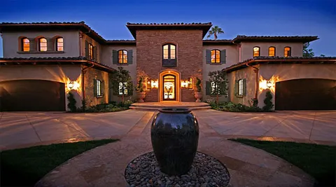 Edward Makabi, real estate agent in Agoura Hills