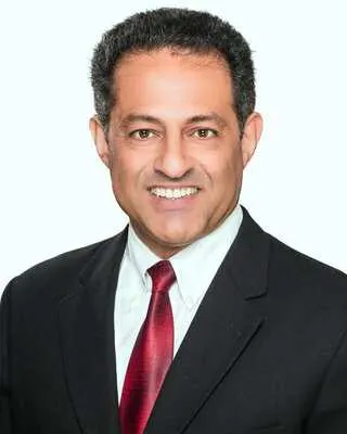 Steve Shirzadi, real estate agent in Palmdale