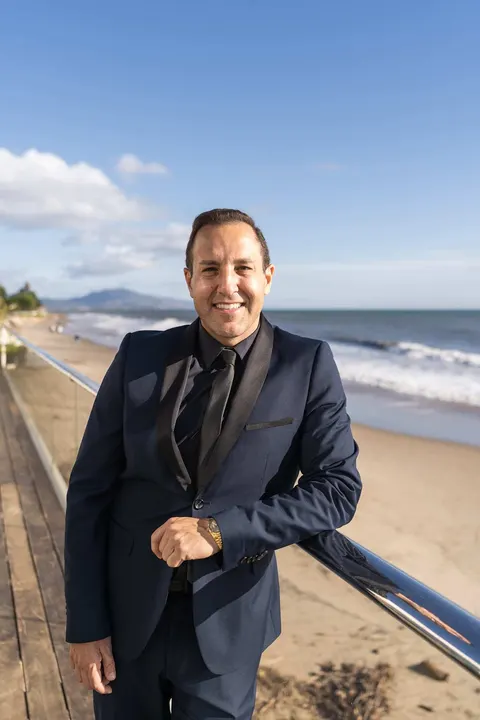 Gabriel Albarian Jr., real estate agent in Westlake Village