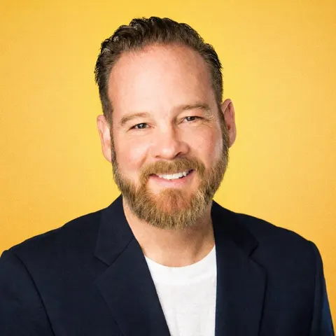 Justin Bonney, real estate agent in Lake Balboa