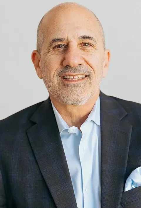 Anthony Magnone, real estate agent in Woodland Hills