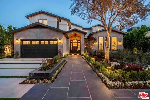 Lisa Gaber, real estate agent in Sherman Oaks