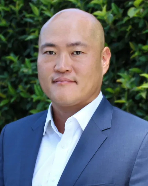 Jae Yi, real estate agent in Stevenson Ranch