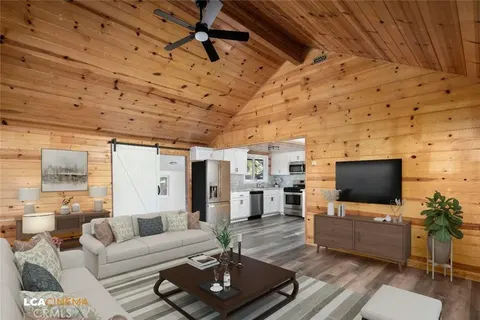 Donald Colletta, real estate agent in Frazier Park