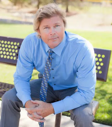 Thomas Abbott, real estate agent in Valencia