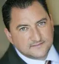 Errol Valladares, real estate agent in Canyon Country