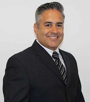Gonzalo Banuelos, real estate agent in Granada Hills