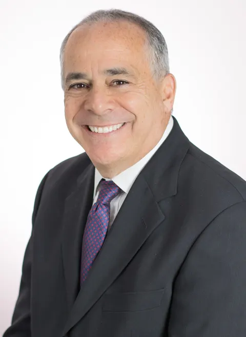 Peter Miller, real estate agent in Altadena