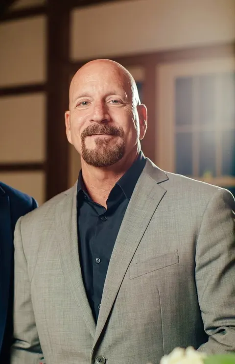 William Barkley, real estate agent in Calabasas